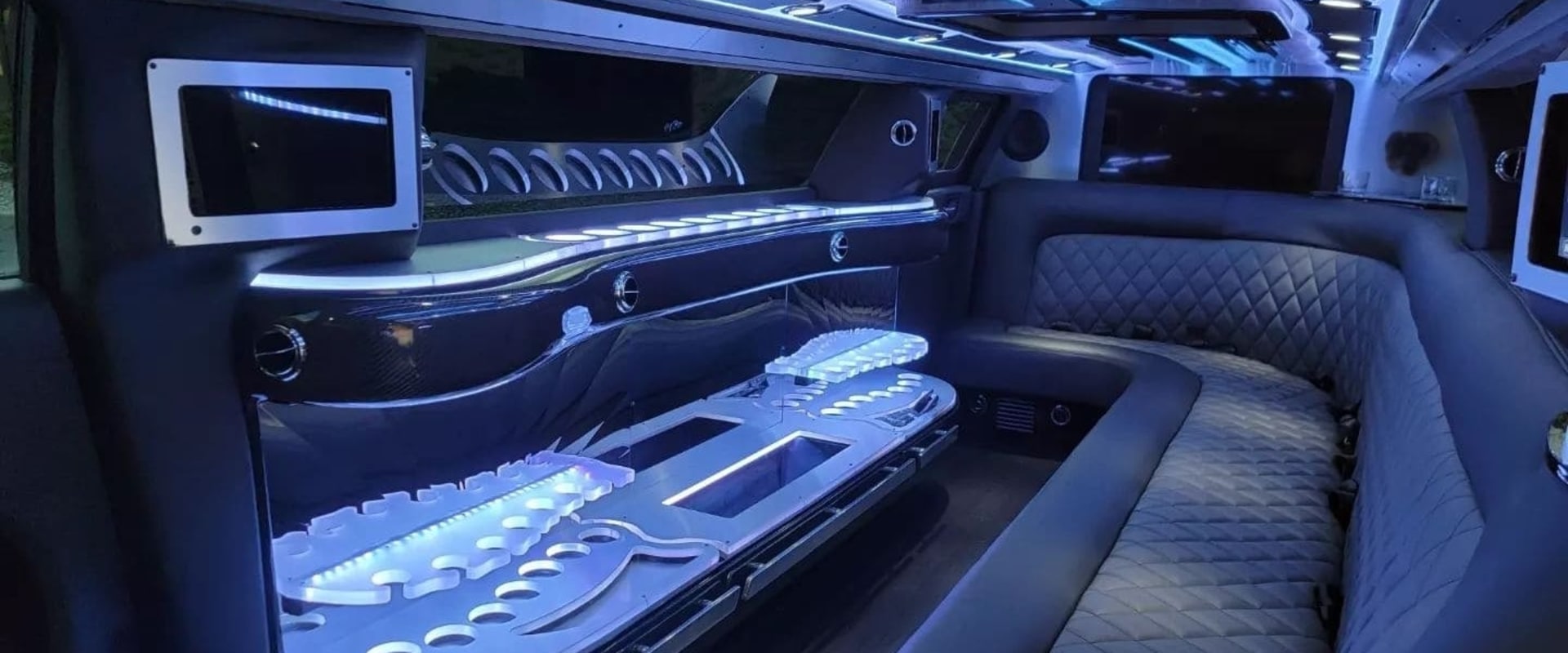 Discover the Luxury of Frederick, Maryland Limo Services