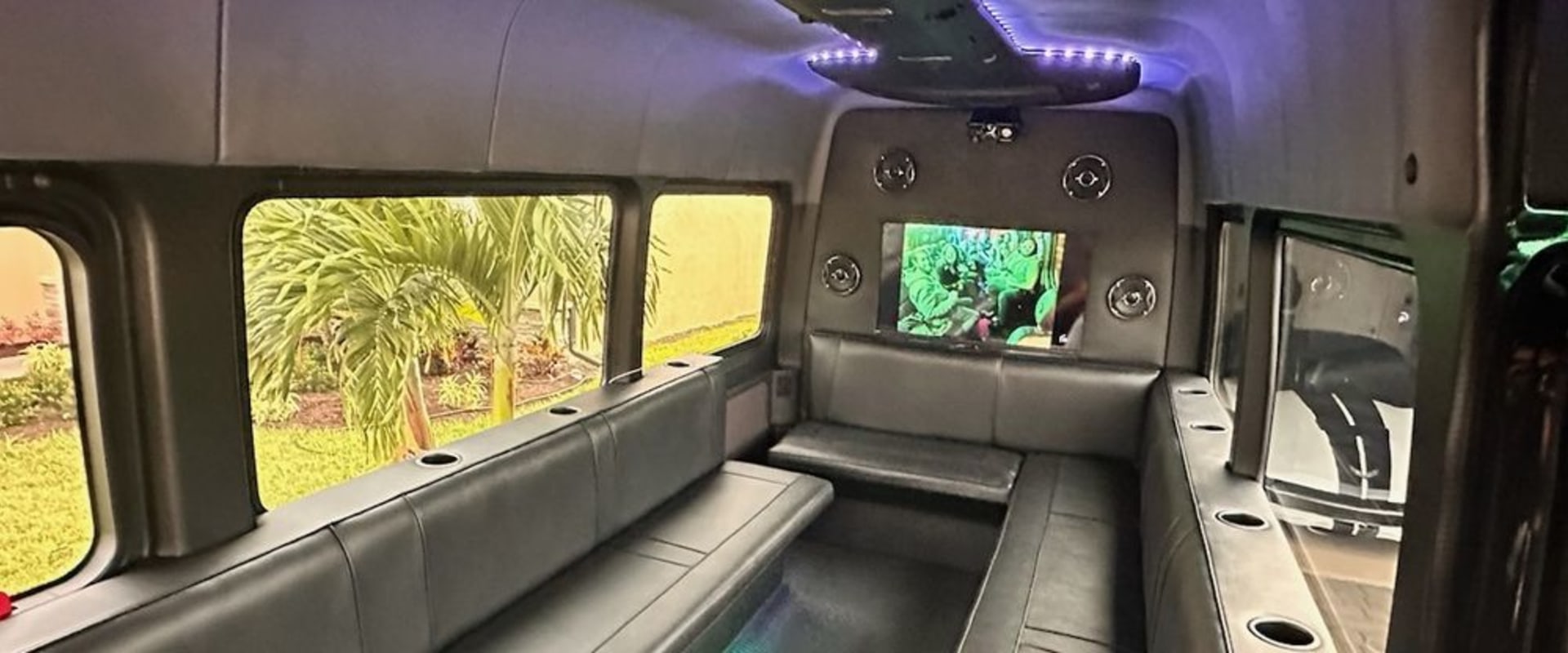 Luxury Transportation in Maryland: Your Guide to Tailgating with the Maryland Limo Association